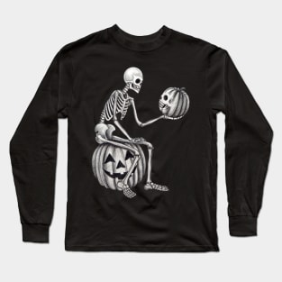 Skull pumpkin halloween. Long Sleeve T-Shirt